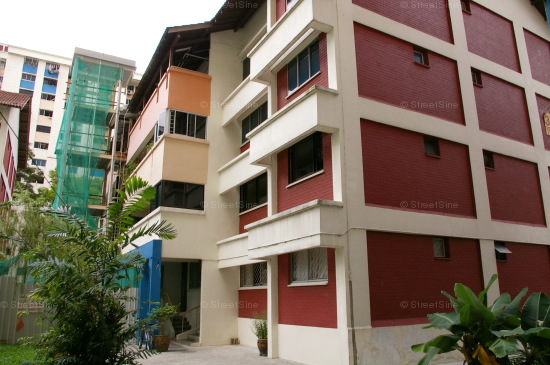 Blk 327 Bukit Batok Street 33 (Bukit Batok), HDB 3 Rooms #340092